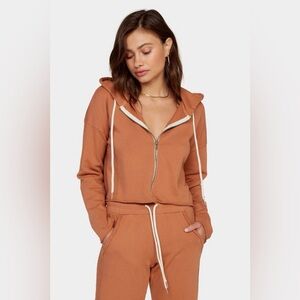 Mate The Label Lewis Cropped Zip-Up Hoodie in Clay Size Small